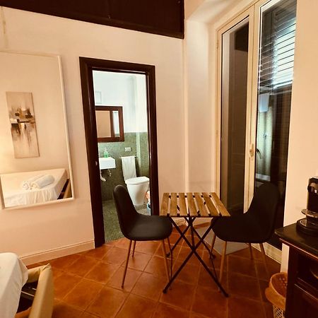 Swim Apartment Fronte Mare Catane Extérieur photo